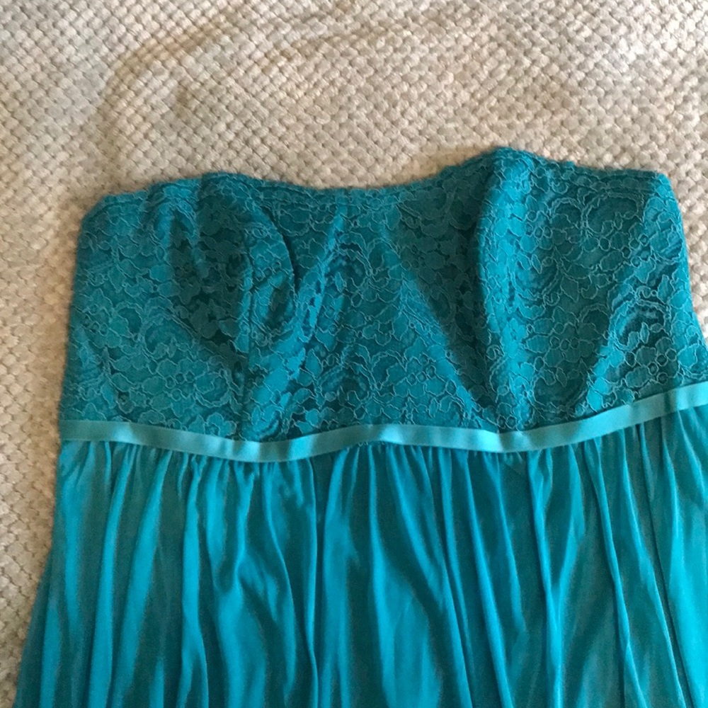 David’s Bridal Teal Strapless Lace Short Dress - Picture 8 of 10